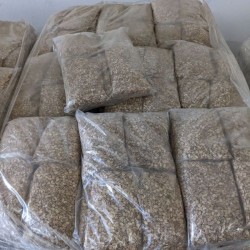 Продам цільнозернові  пластівці з голозерного ячменю 